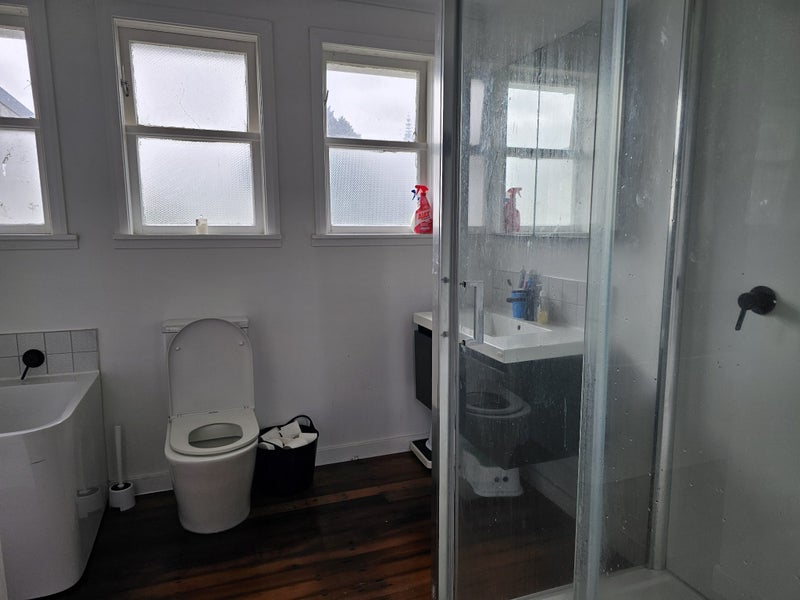 Image 2 of 17