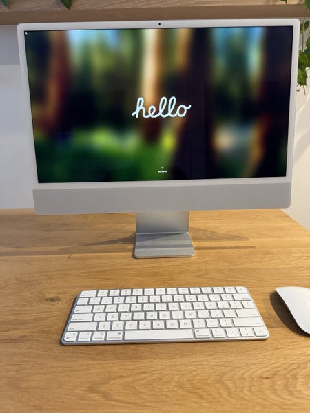 IMAC 24inch M1 2021 (excellent condition) Carousel 1