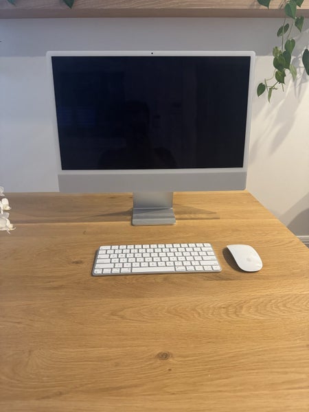 IMAC 24inch M1 2021 (excellent condition) Carousel 2