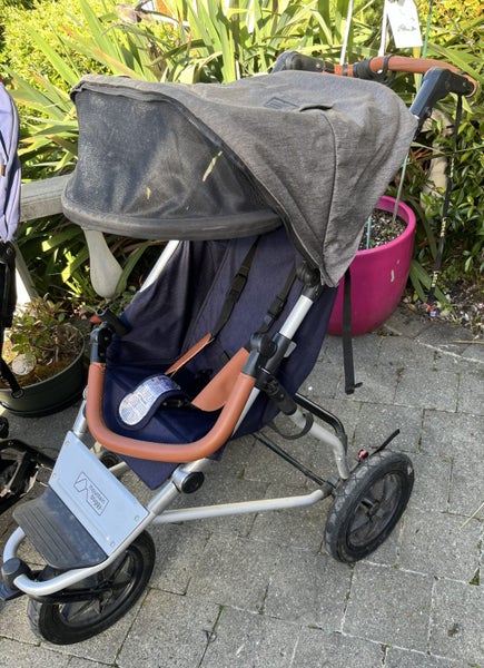 Mountain buggy urban jungle Carousel 7