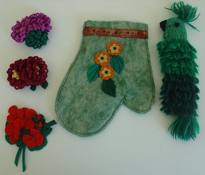 Vintage Craft Felt Work Mitten and Brooches Carousel 1