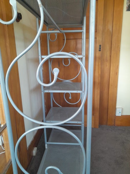 Clothing Rack Carousel 3