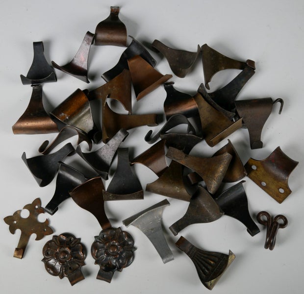Bag Full of Victorian, Edwardian & Vintage Picture Hooks Carousel 1