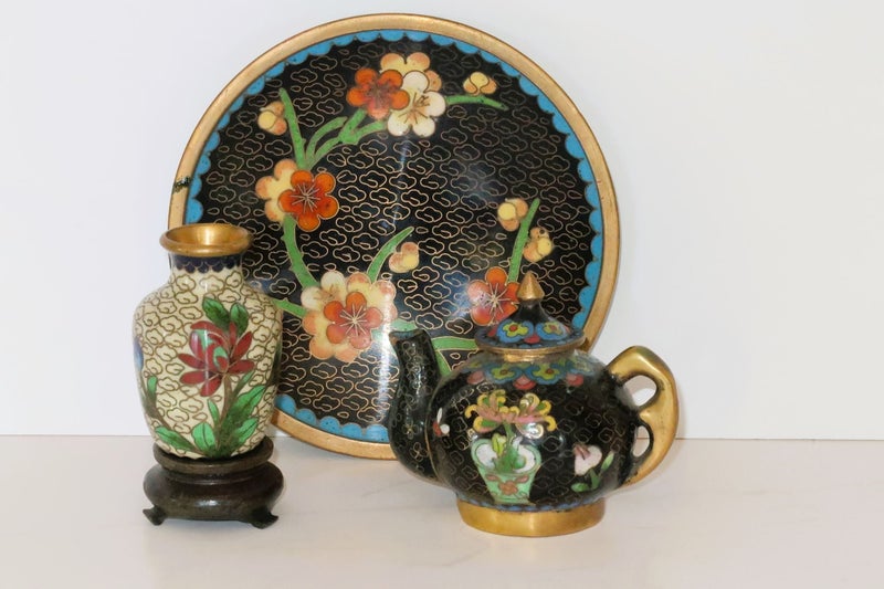 ***COLLECTION OF VINTAGE CLOISONNÉ*** Carousel 1