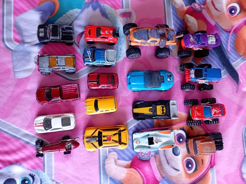 Mix cars trucks Carousel 1