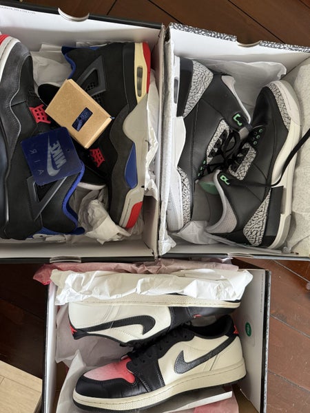 JORDAN 4 RARE JORDAN 1 PARIS JORDAN 3 GREEN GLOW Carousel 1