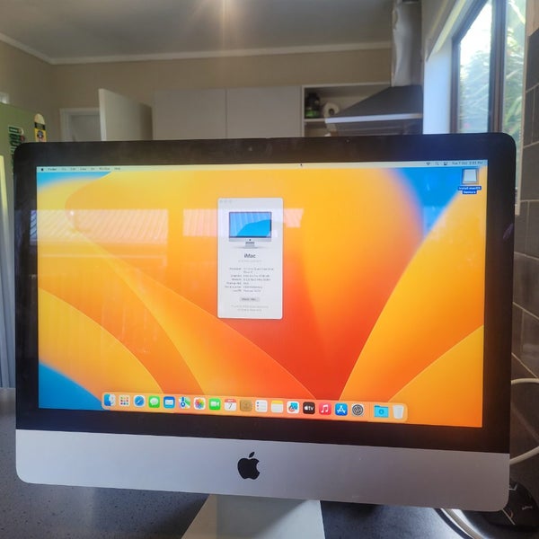Imac 21.5 2013 With SSD drive Carousel 2