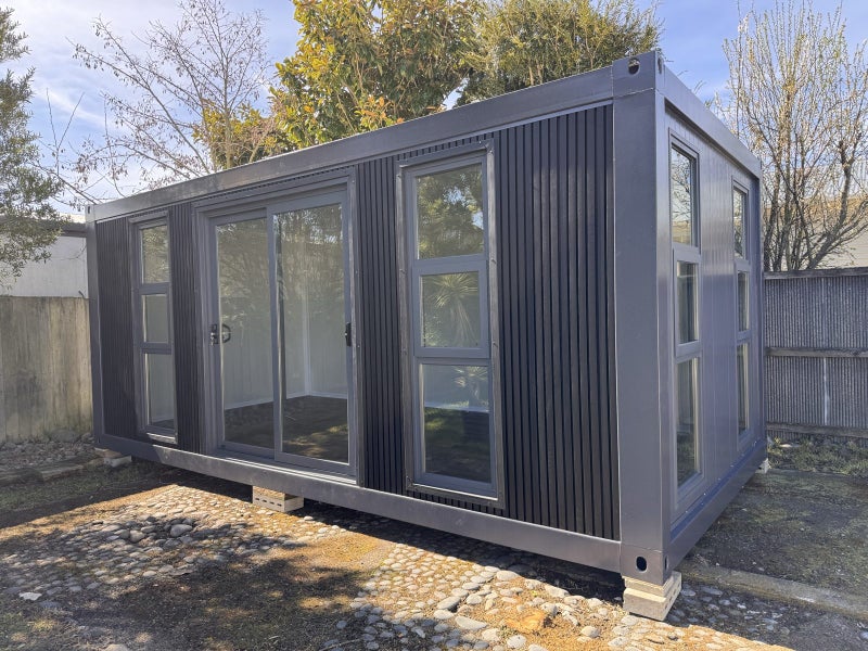 Portable cabin with kitchenette and bathroom 18sqm Carousel 2