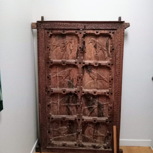 A stunning Antique Indian Door Carousel 1