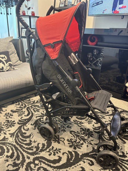 Summer 3D Lite stroller Carousel 1