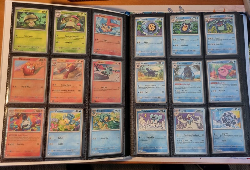 Pokemon Black Bolt set 86/86 with binder $1 res! Carousel 2