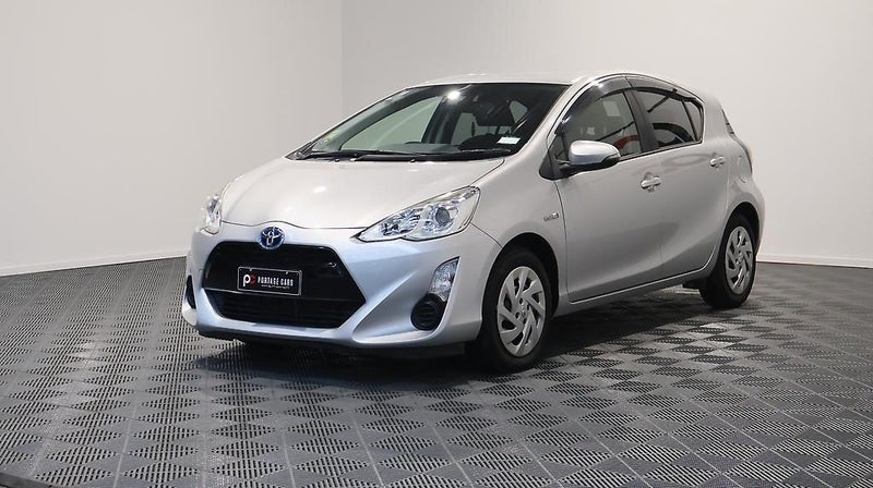 2017 Toyota Aqua S Model, Push Start, Low KMS,...64141752104834112