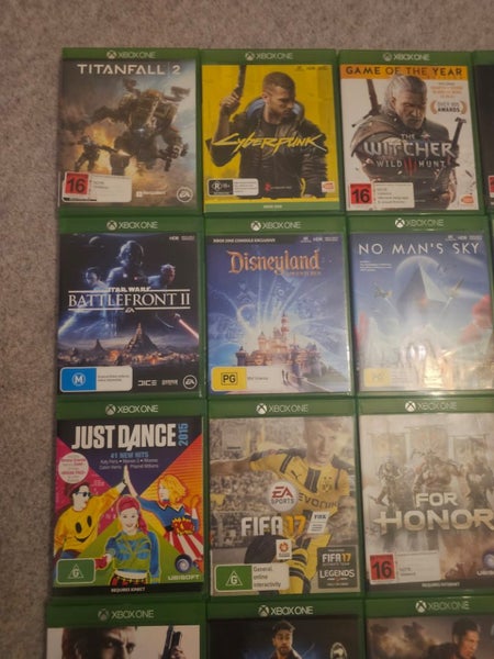 Bundle Xbox One Games and 2 Game Guides Carousel 2