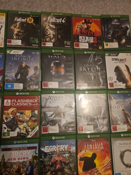 Bundle Xbox One Games and 2 Game Guides63977311868035112