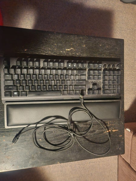 Razer Black Widow Gaming Keyboard Carousel 1