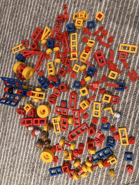 Mobilo bulk lot Carousel 4