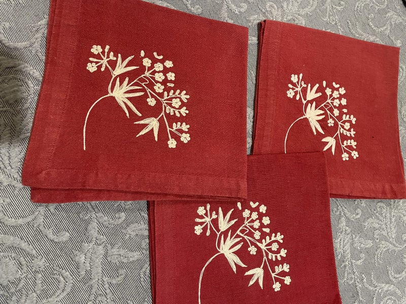 3 generous sized hand embroidered red Serviettes - perfect for Christmas! Carousel 2