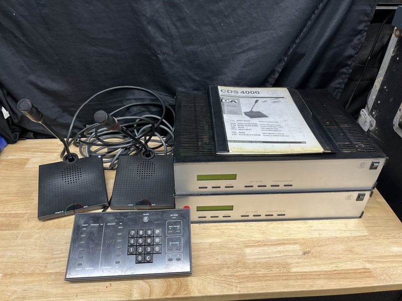 Conference Mic System – DIS/Shure CDS4000 - 26 Seats Carousel 1