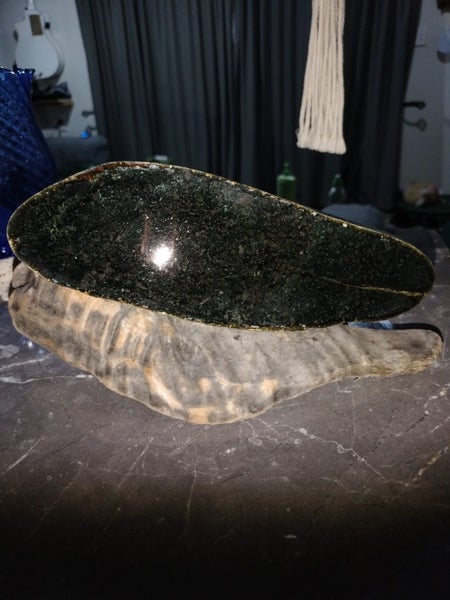 Pounamu rock Carousel 3