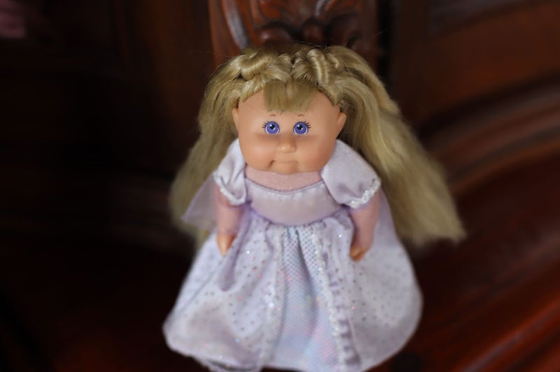 Vintage Mini Cabbage Patch Doll - Blonde Hair, Blue Eyes 2003 Carousel 2