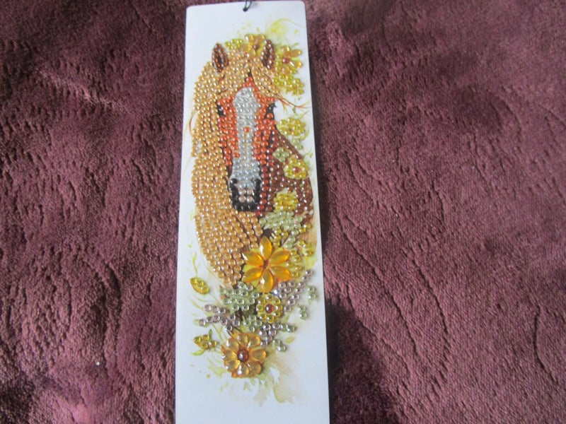 Bookmark Stunning Horse Sparkly diamond dotz Carousel 1