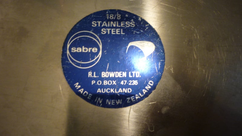 RETRO KIWIANA TRAY WITH MAORI ENGRAVINGS Carousel 6