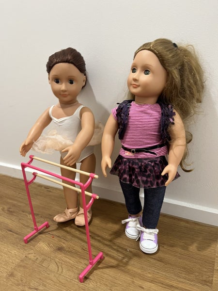 OUR GENERATION DOLLS - BULK LOT - TWO DOLLS & MANY ACCESSORIES Carousel 1