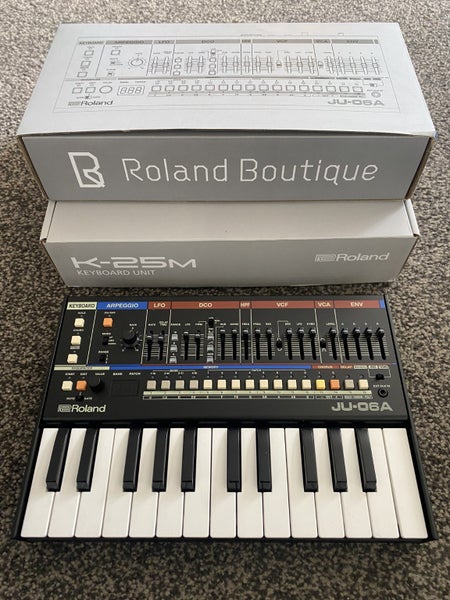 Roland JU06A and K25M Keyboard63984604099331110