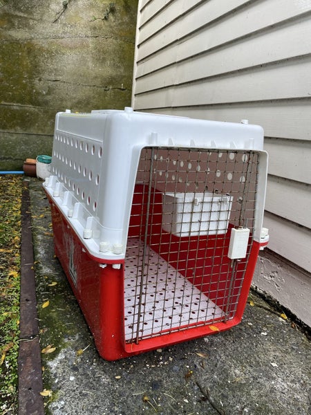 Large pet travel crate Carousel 1