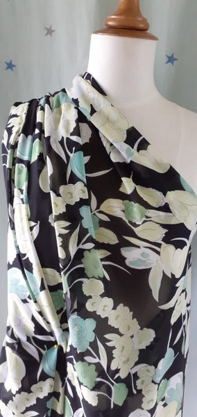 Green Floral Chiffon Carousel 2