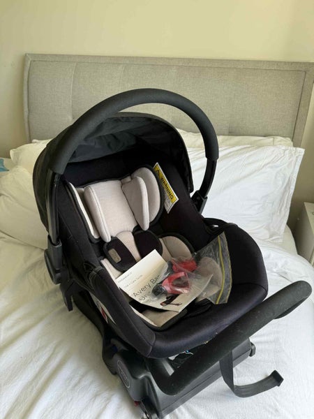 Edwards & co olive pram bundle64074468873985113