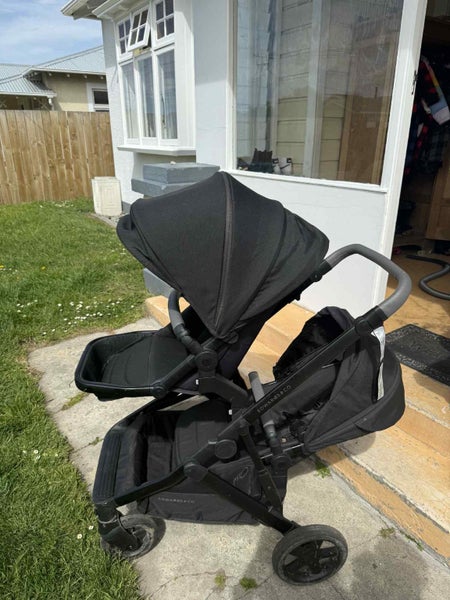 Edwards & co olive pram bundle Carousel 1