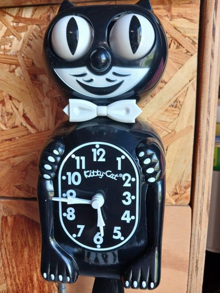 **MIDCENTURY STYLE "KITTY CAT" MOVING CLOCK* Carousel 1