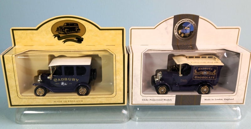 Model T Ford Car & Bullnose Morris Van CADBURY CHOCOLATE (2) Carousel 1