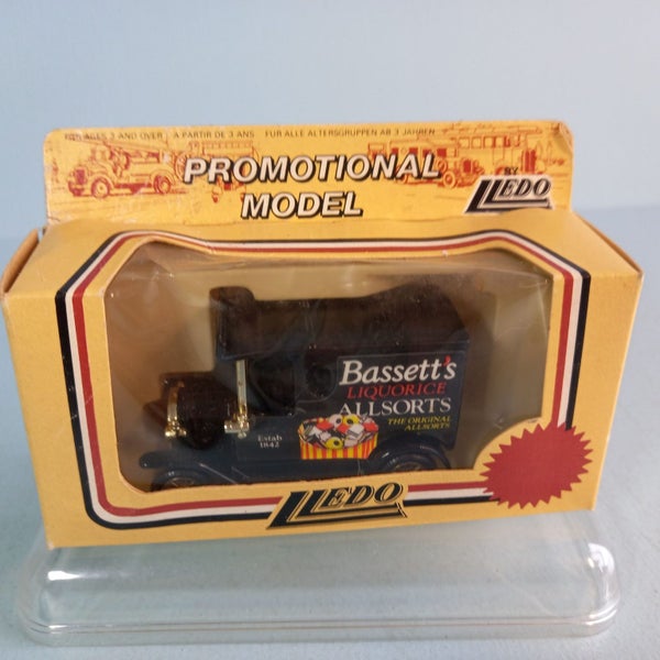 Days Gone 1920 Ford Model T Van BASSETT’S LIQUORICE ALLSORTS Carousel 4