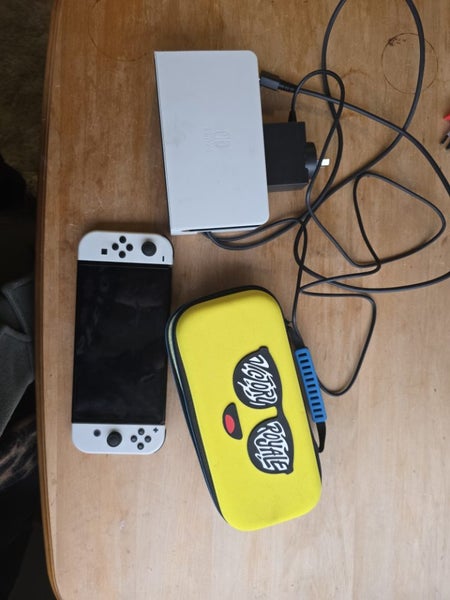 Nintendo switch oled Carousel 1