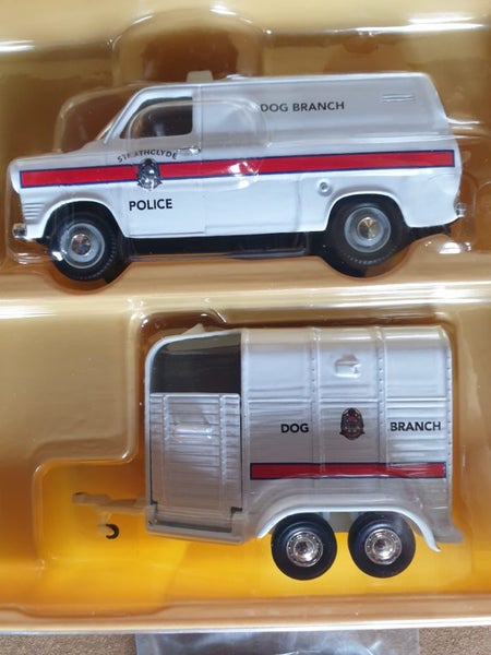 Vanguards,Ford Transit Van&Trailer Carousel 2