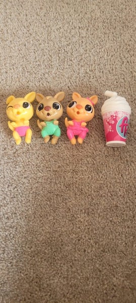 Fur Real Kangeroo and Babies Carousel 2