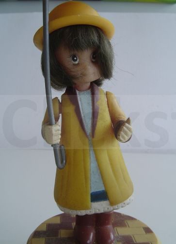 1970s Holly Hobbie Style Musical Trinket Box Carousel 2