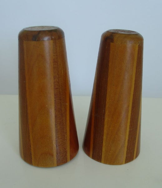 Sovereign Woodware Salt and Pepper Shakers Carousel 2