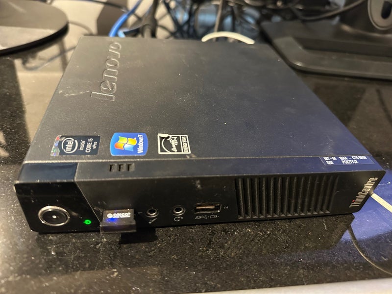 Lenovo ThinkCentre M93p Tiny PC with Dual FHD 1080p Monitors63988923727617111