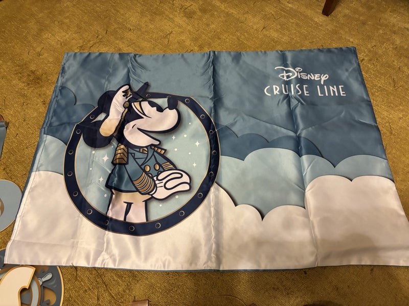 Disney Cruise Line room decor Carousel 2