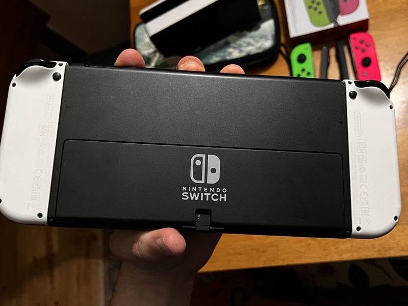 Switch OLED + Accessories + Mario Maker 2 Game Carousel 2