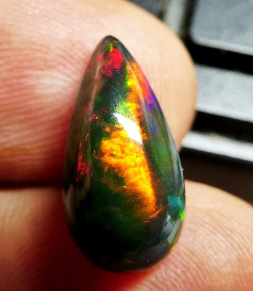 $1RE 3.38CT Buy Now $1850 FLASHING HUGE PEAR RAINBOW 100% NATURAL BLACK OPAL Carousel 1