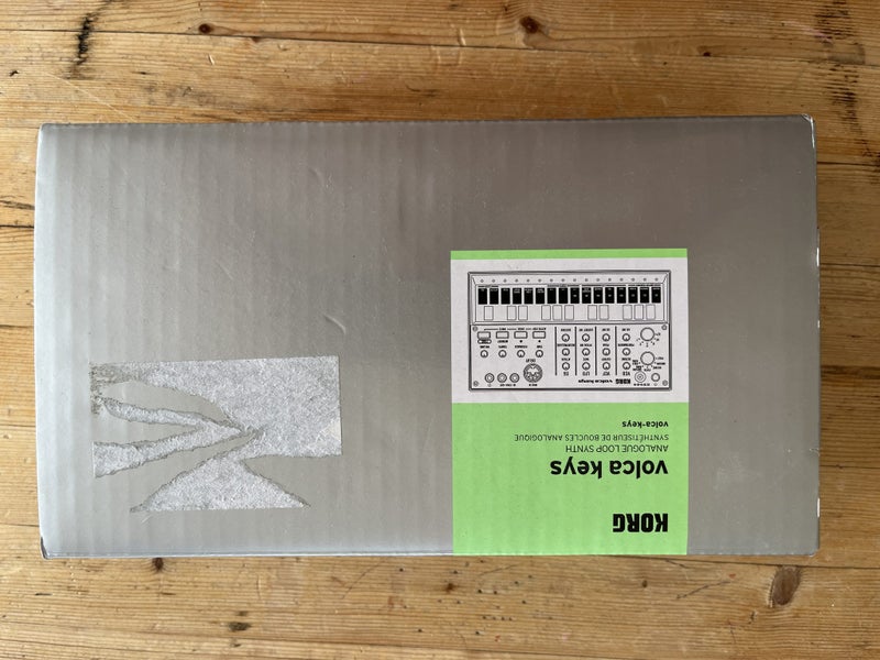 Sonicware and Korg synth combo as new63994993472002114