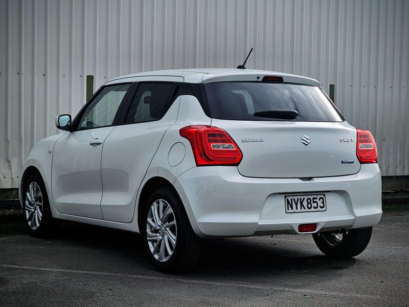 2021 Suzuki Swift GLX Hybrid 1.2ph -63994994587395114