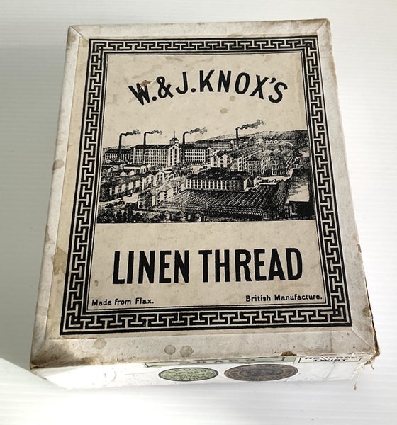 ** VINTAGE LINEN THREAD BOX ** W & J KNOX’S ** WITH 3 WOODEN REELS ** Carousel 1