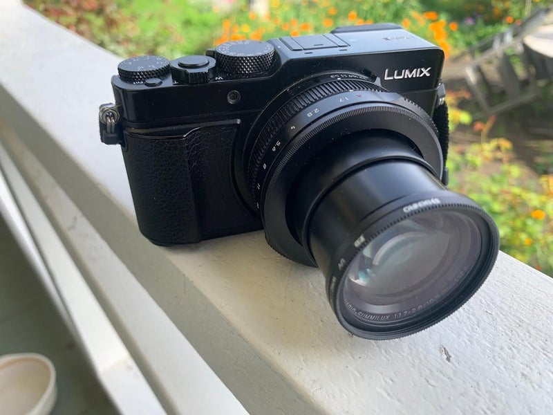 Panasonic Lumix DCLX100 2 Leica Lens Excellent condition Carousel 1