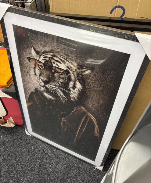 Framed Wall Art – “Gentleman Tiger” Print 605×905 mm – Stylish Modern Decor Carousel 1