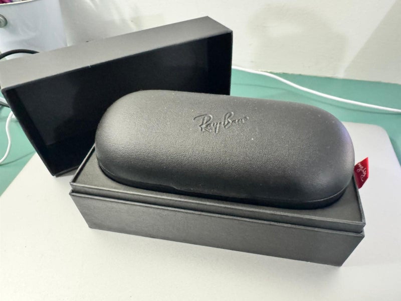 RAY-BAN META AI FACEBOOK SMART SUNGLASSES Carousel 2